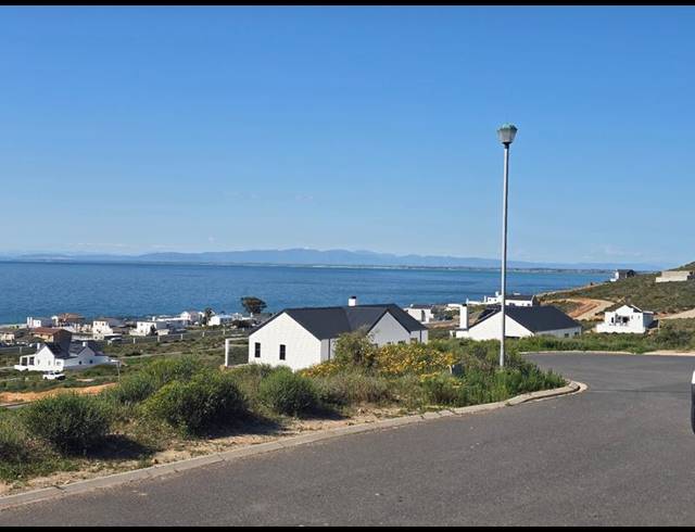 LAND FOR SALE IN ST HELENA VIEWS